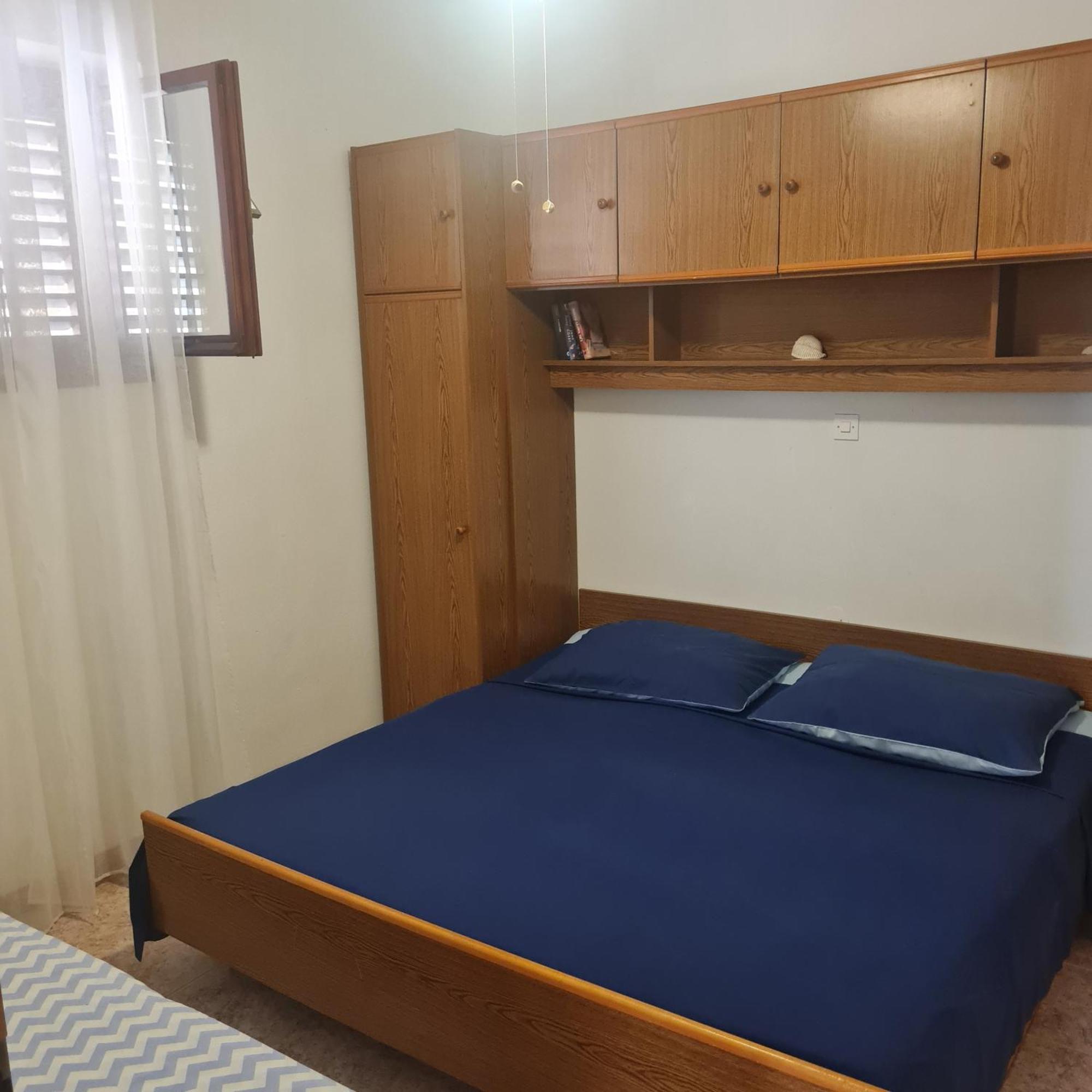 Apartment Karuza Rukavac Vis Habitación foto